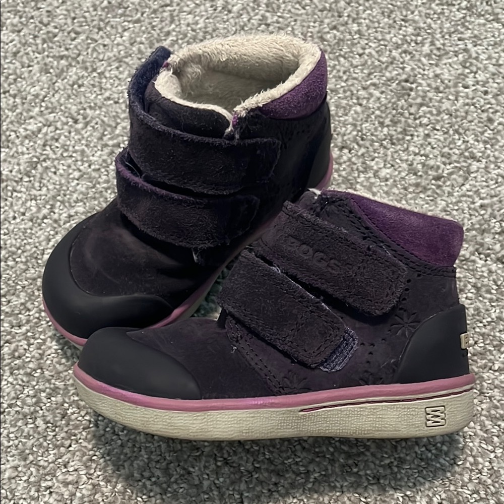 Bogs Purple Cozy Toddler or Baby Winter Boots with Velcro Straps